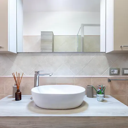 Sardinia Re - White Olive Apartment